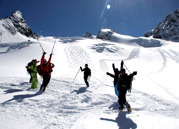 Glacier skiing, Val Thorens.